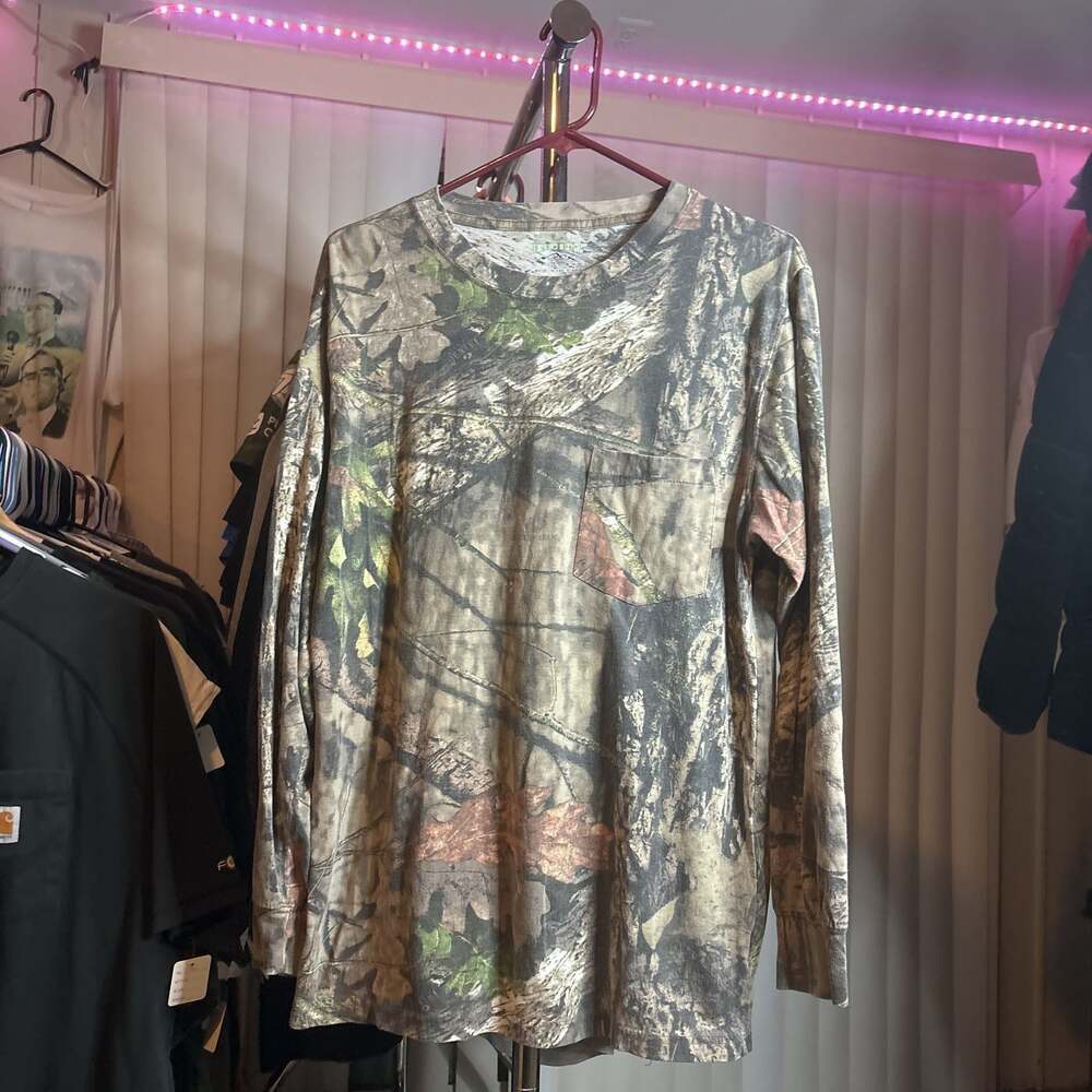 Vintage Mossy Oak Camo Long Sleeve Shirt